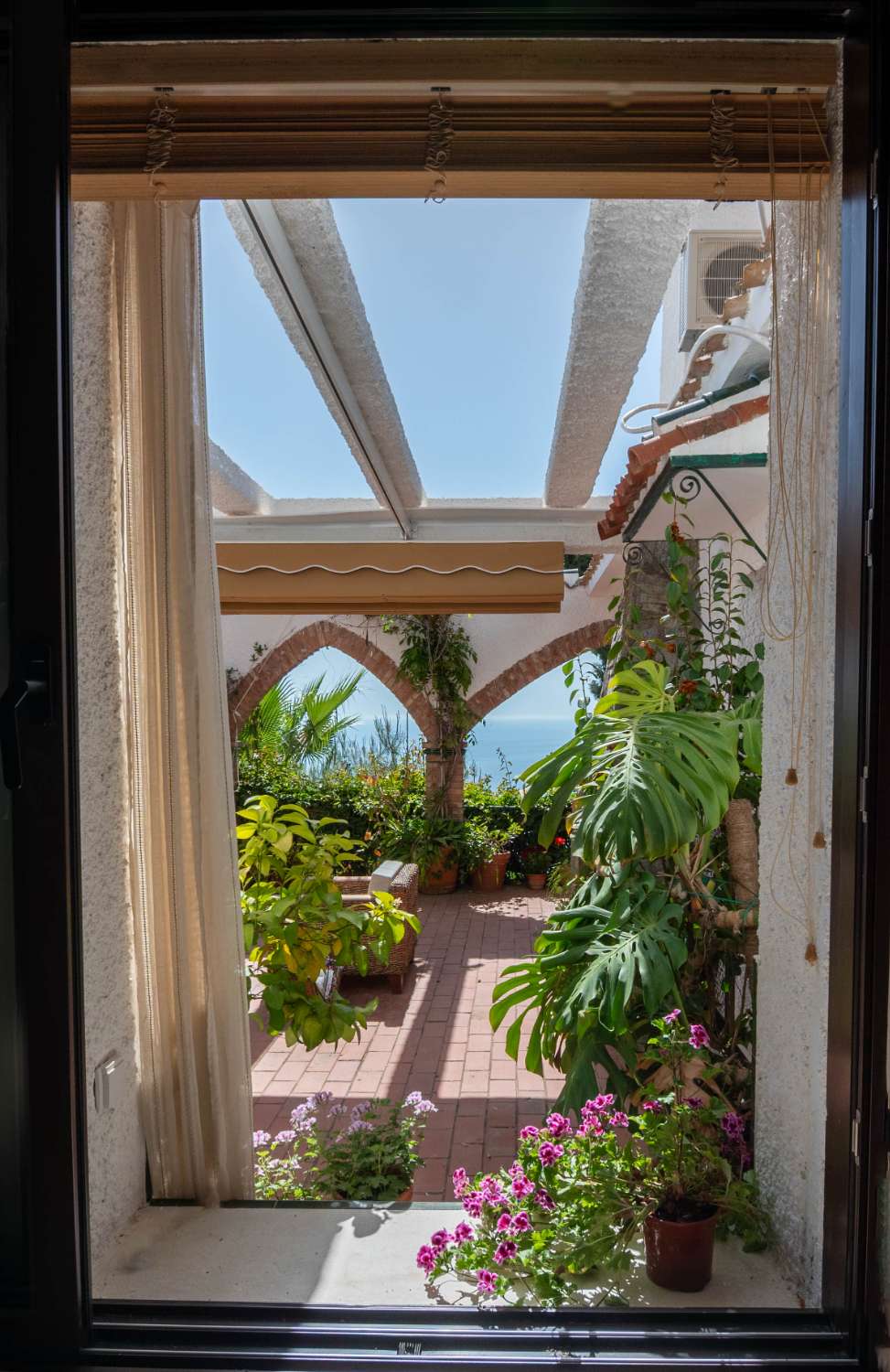 Espectacular villa con vistas al mar en venta