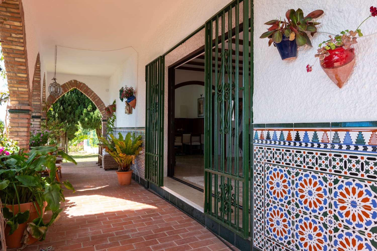 Espectacular villa con vistas al mar en venta