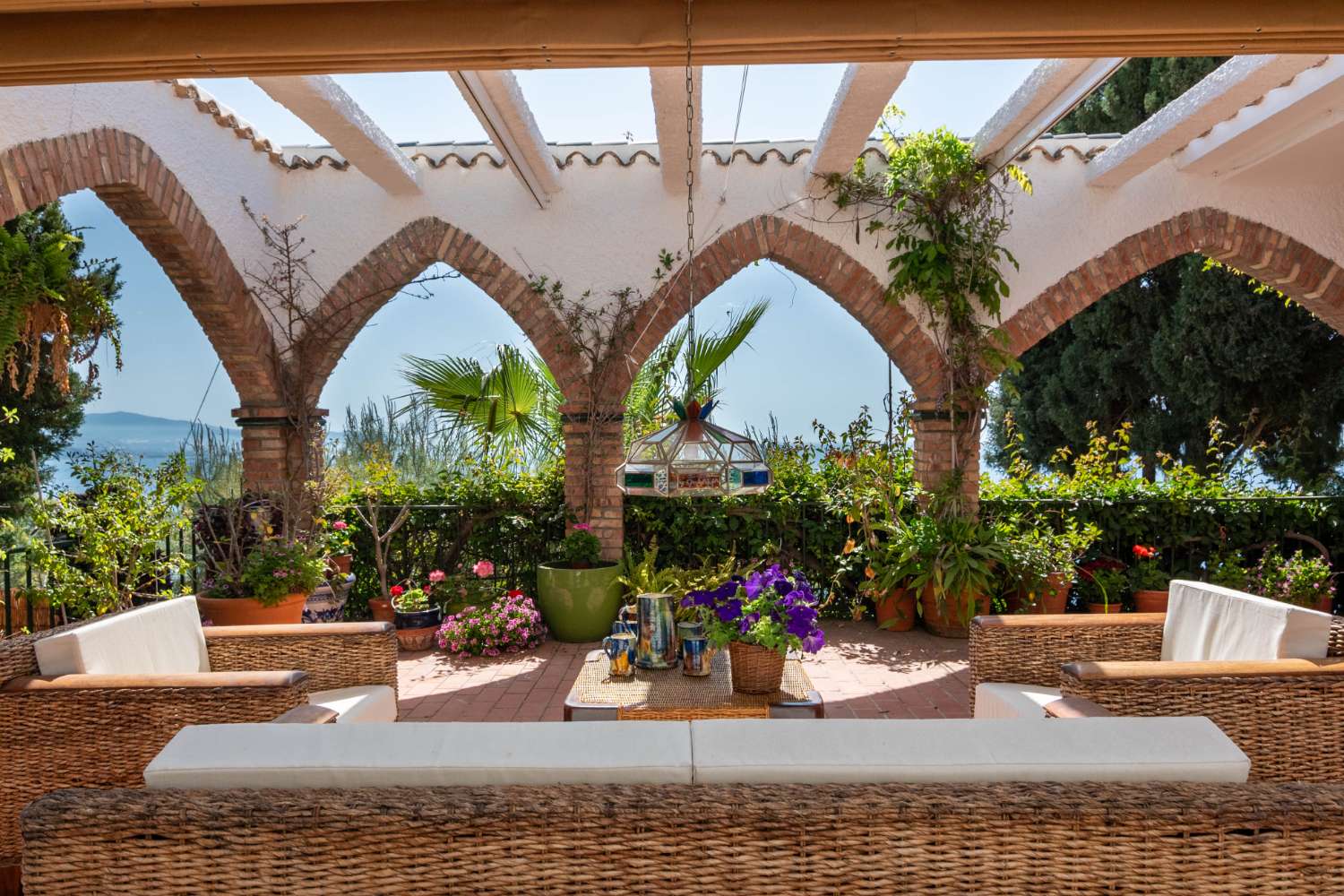 Espectacular villa con vistas al mar en venta