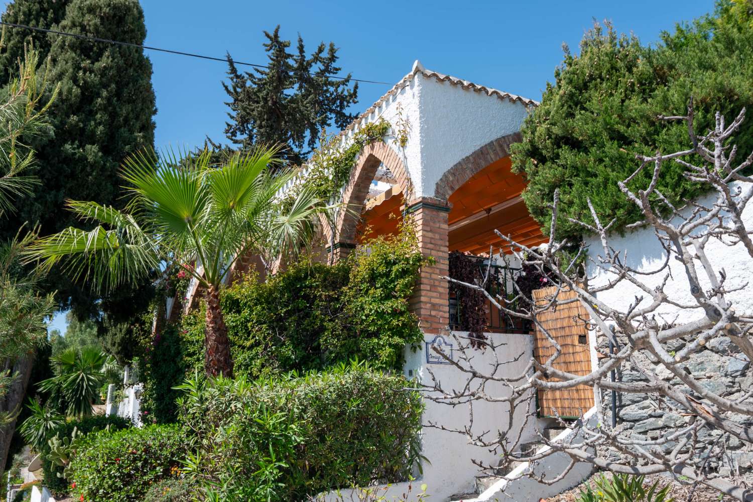 Espectacular villa con vistas al mar en venta