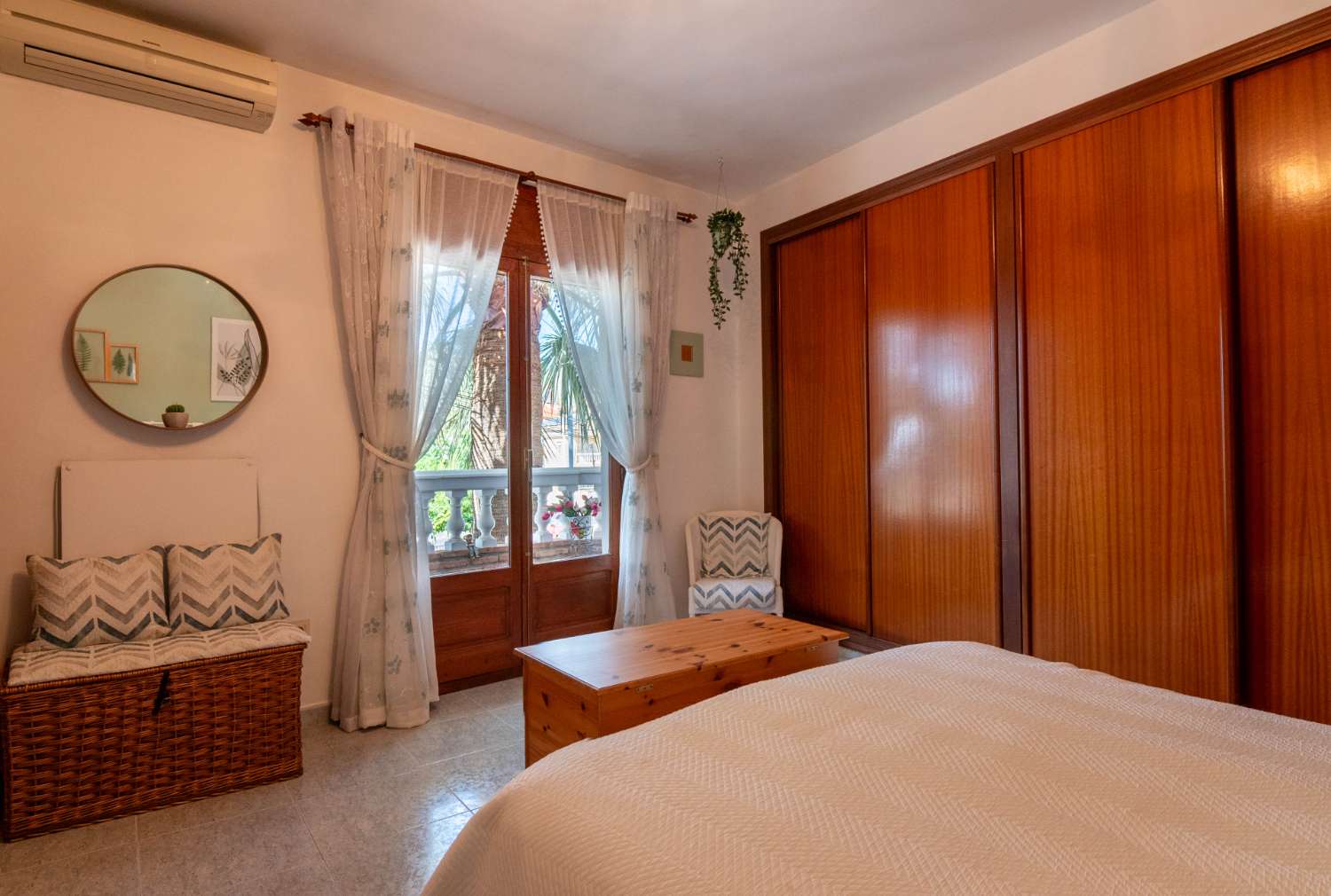 Casa de pueblo en venta en Molvízar