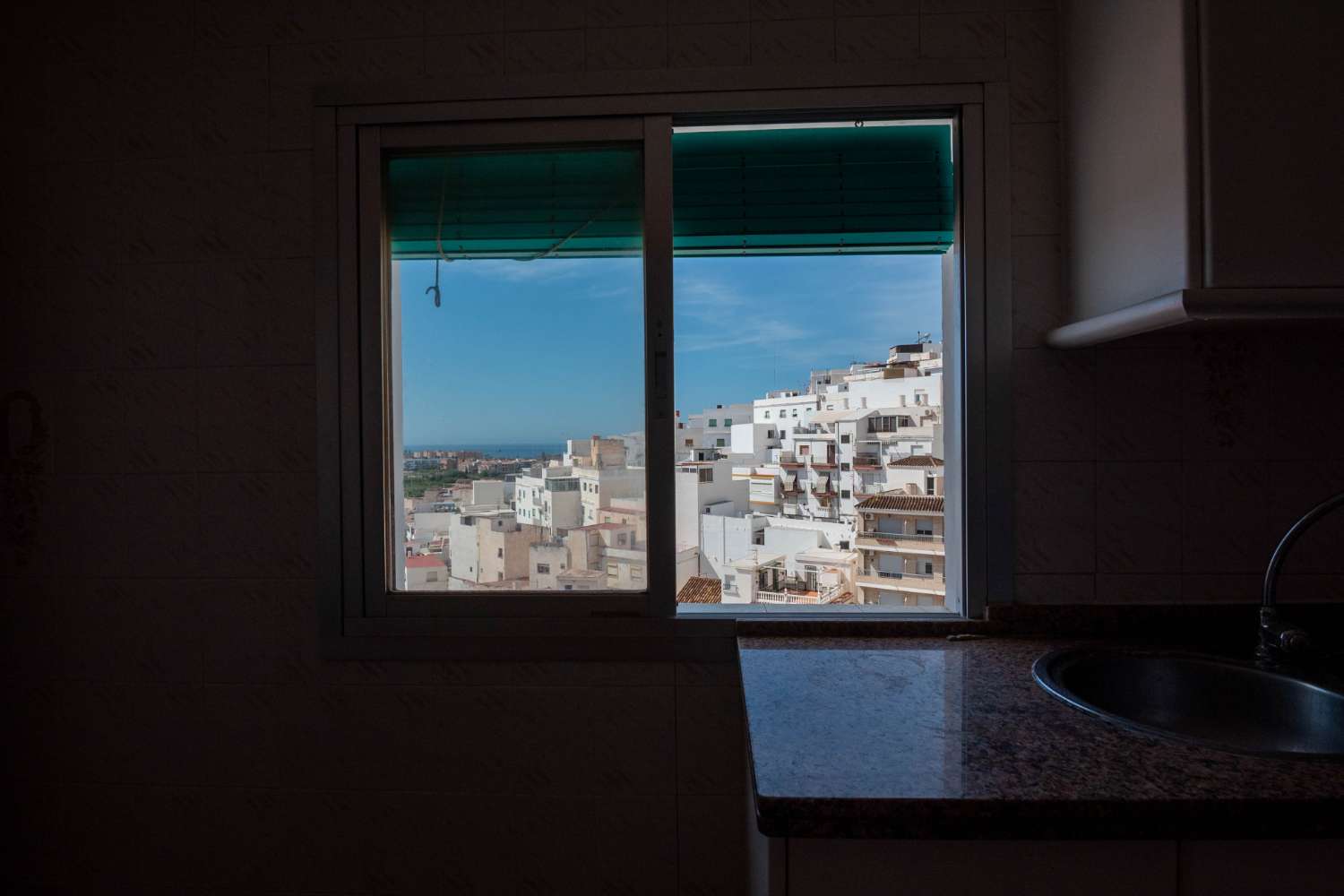 Casa de pueblo con potencial y vistas al mar en Salobreña