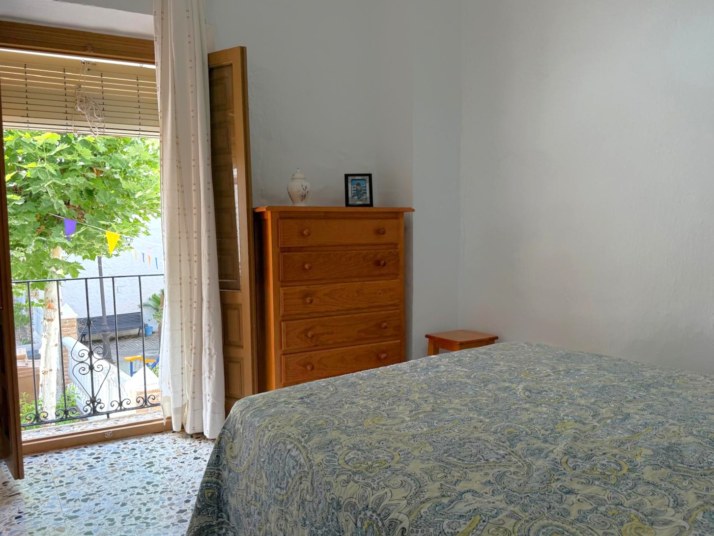 Auténtica casa de pueblo en venta en Jete
