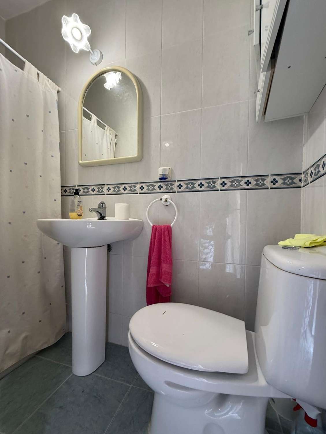 Auténtica casa de pueblo en venta en Jete