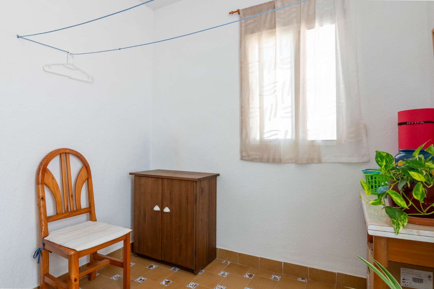 Amplia casa en el corazón del Casco Antiguo de Salobreña con garaje, terraza y espectaculares vistas