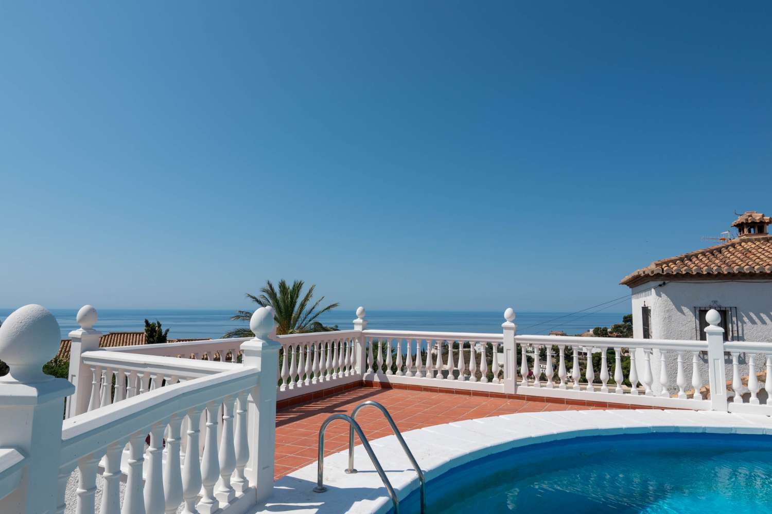 Prachtige, gerenoveerde villa te koop in Salobreña