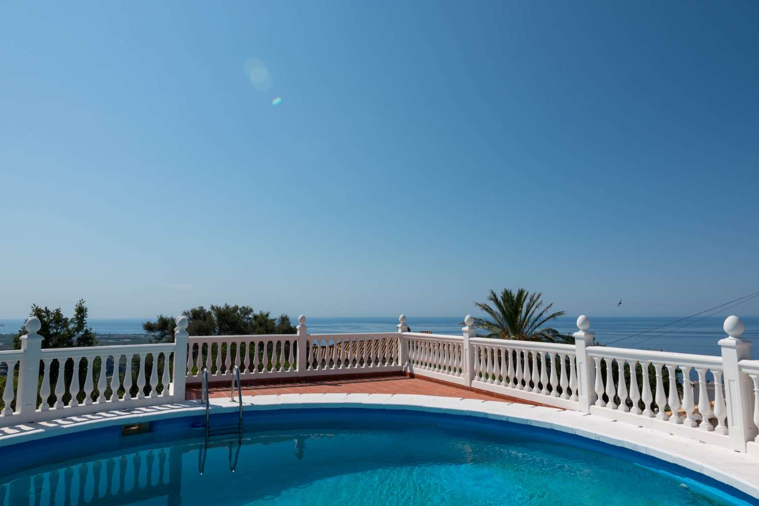 Prachtige, gerenoveerde villa te koop in Salobreña