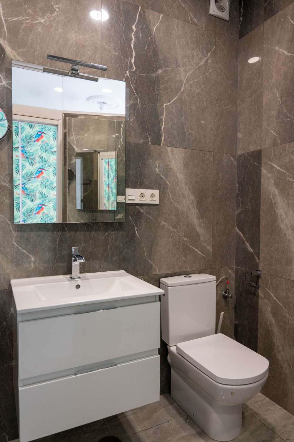 Casa reformada en venta en el centro de Salobreña