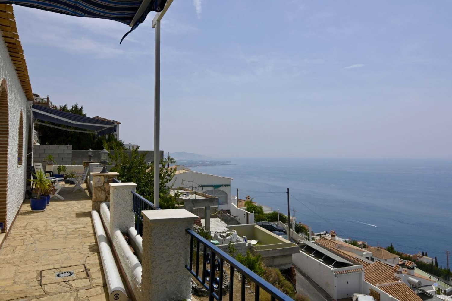 Casa con vistas panorámicas al mar en Alfamar