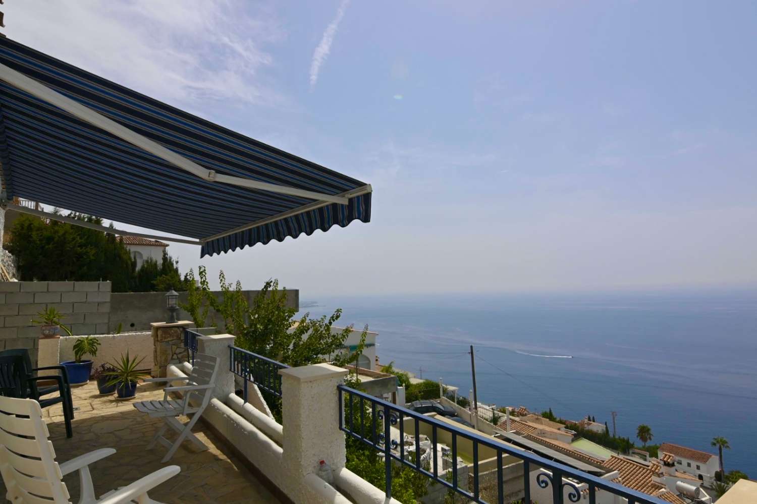 Casa con vistas panorámicas al mar en Alfamar