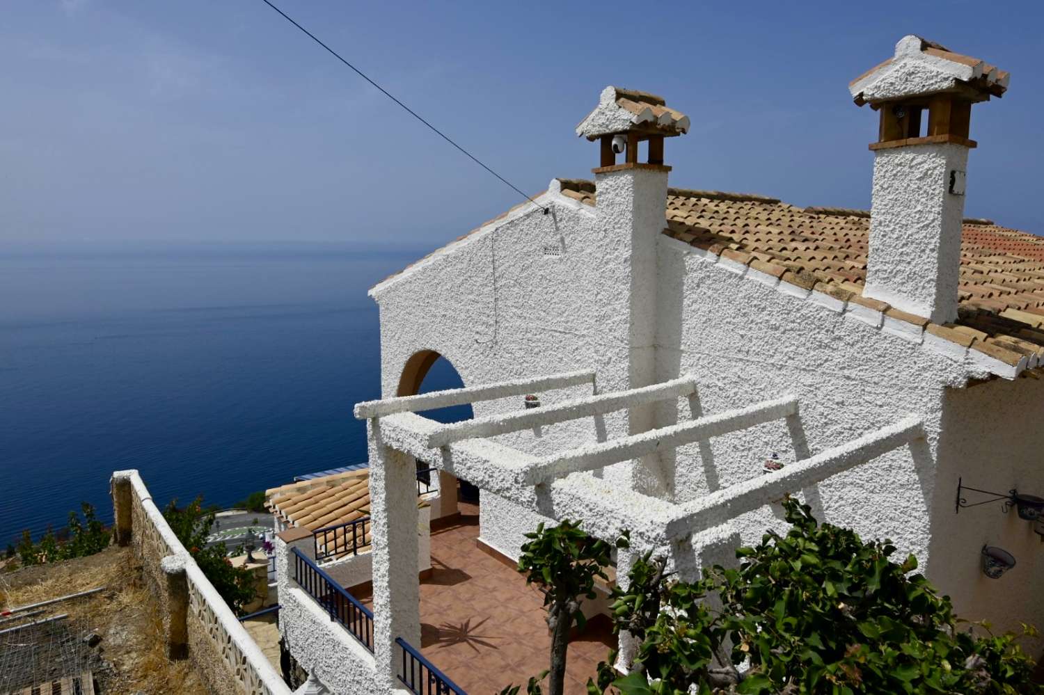 Casa con vistas panorámicas al mar en Alfamar