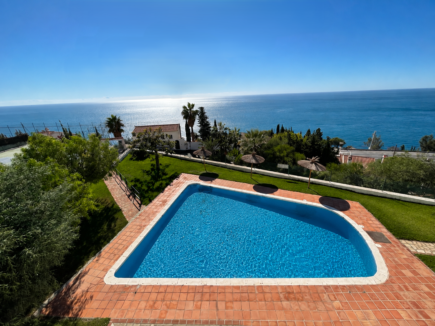 Casa con vistas panorámicas al mar en Alfamar