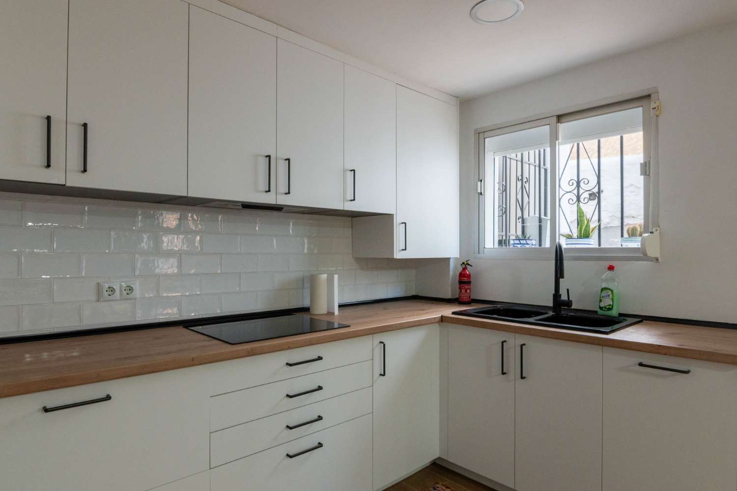 Maison renovee sur Salobrena