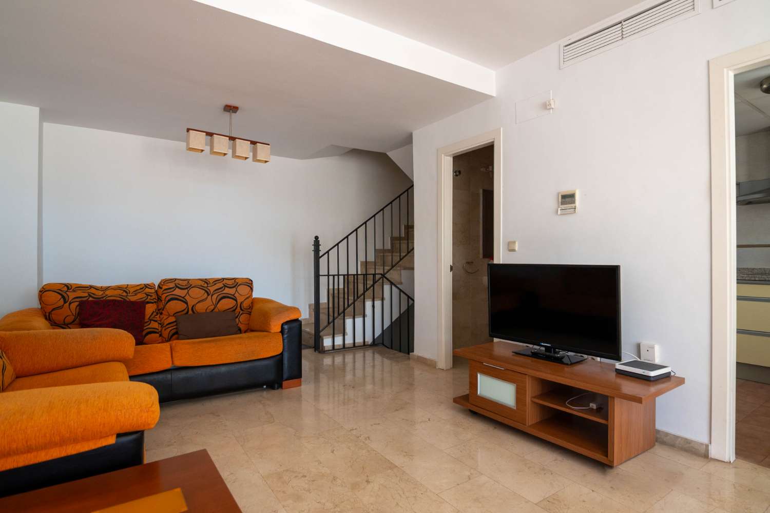 Casa en venta en Monte los Almendros - El Pargo - Costa Aguilera (Salobreña)