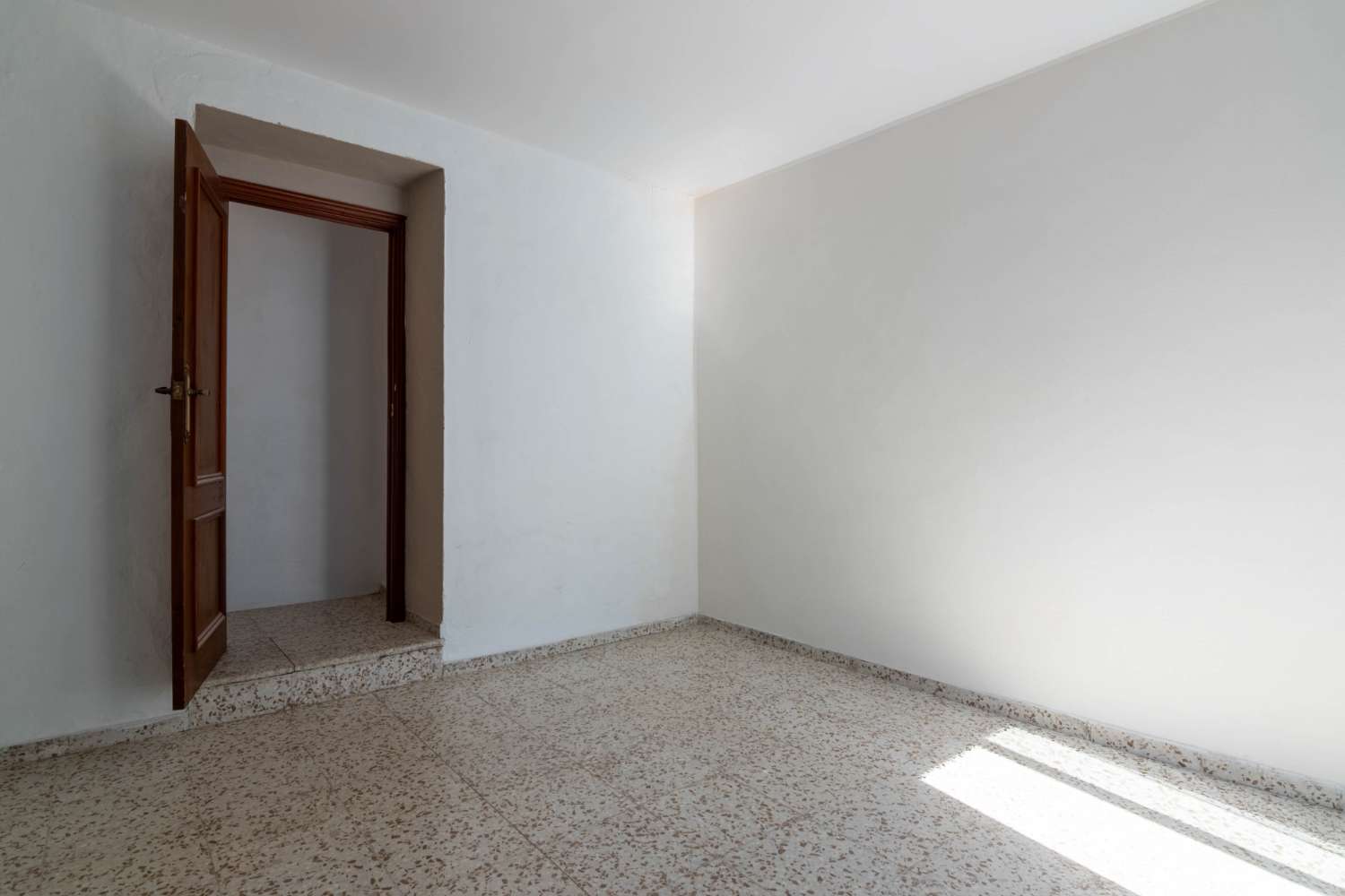 Acogedora casa con vistas a la montaña en venta