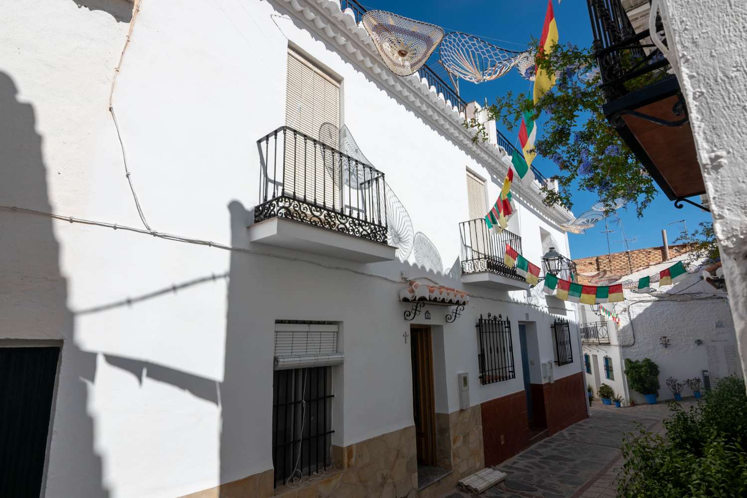 Acogedora casa con vistas a la montaña en venta