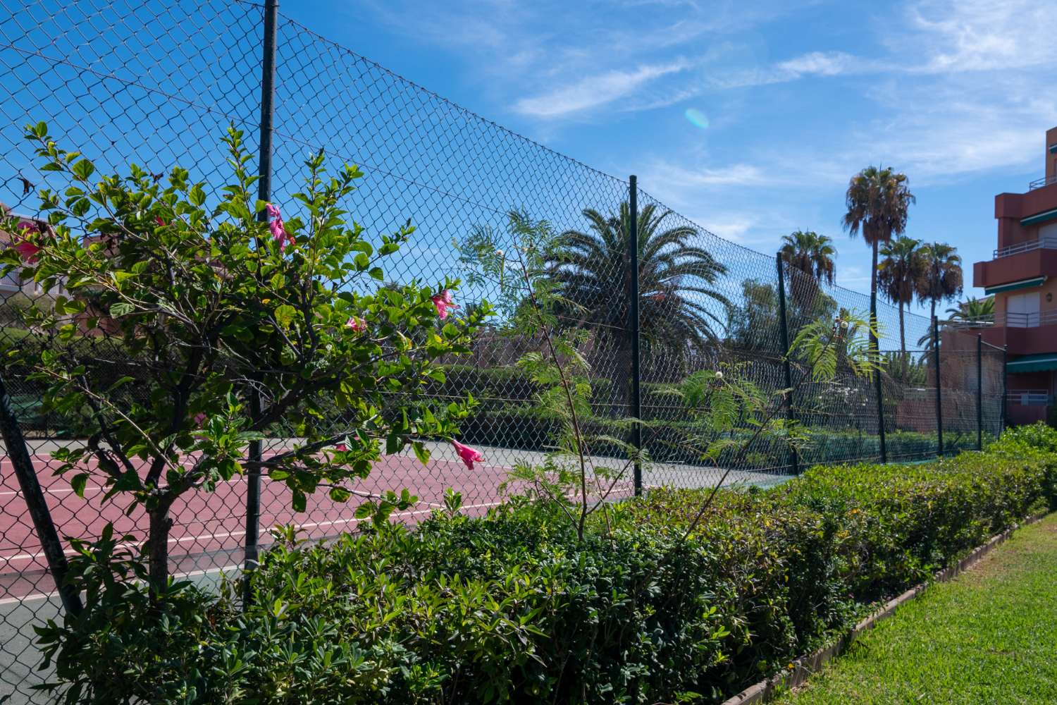 Apartamento en primera línea de playa en Salobreña