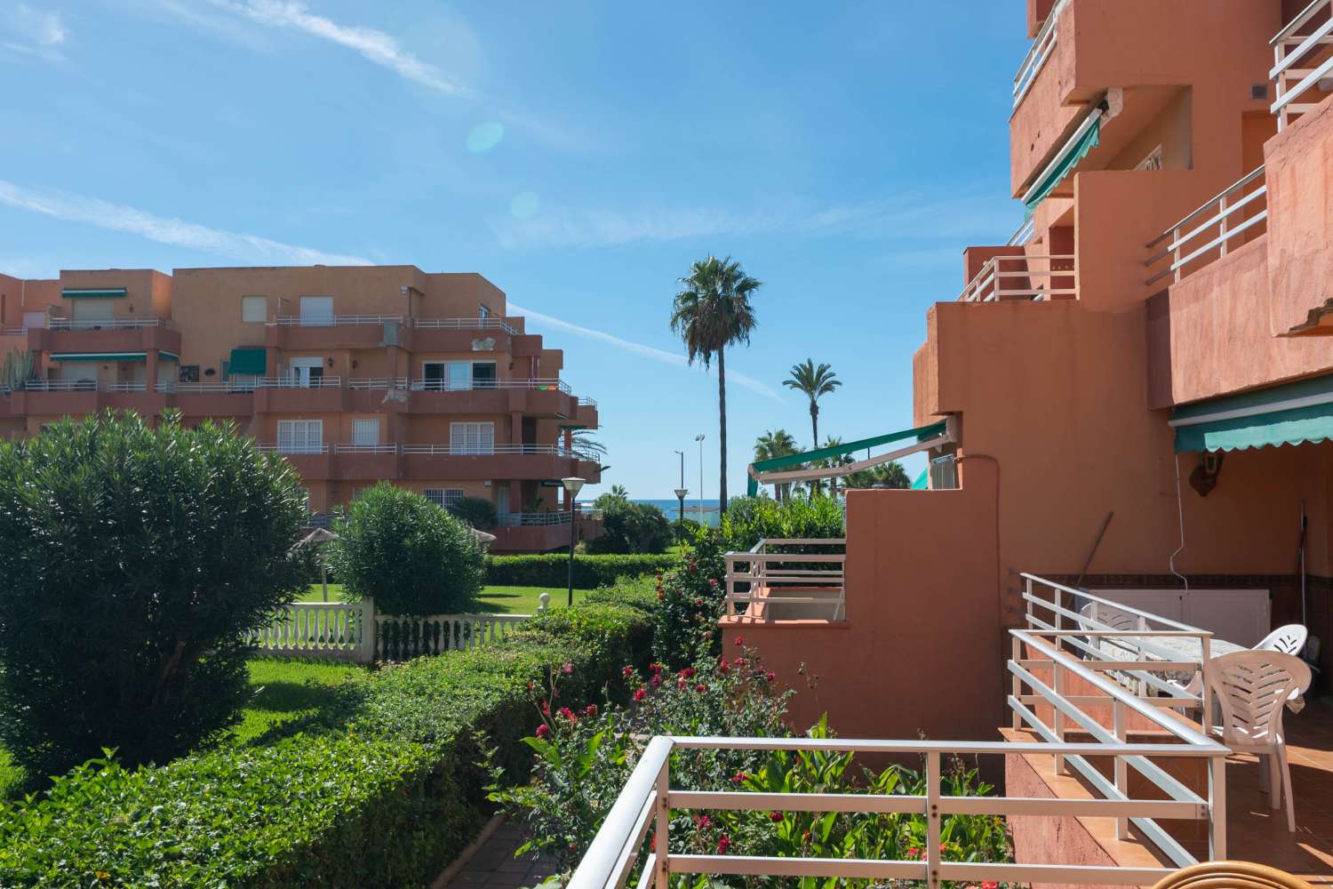 Apartamento en primera línea de playa en Salobreña