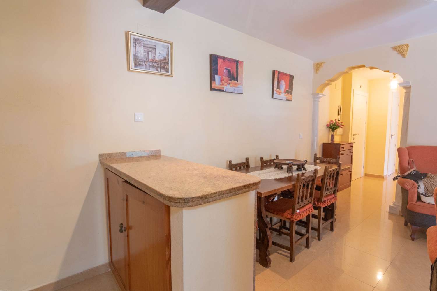 Apartamento en primera línea de playa en Salobreña
