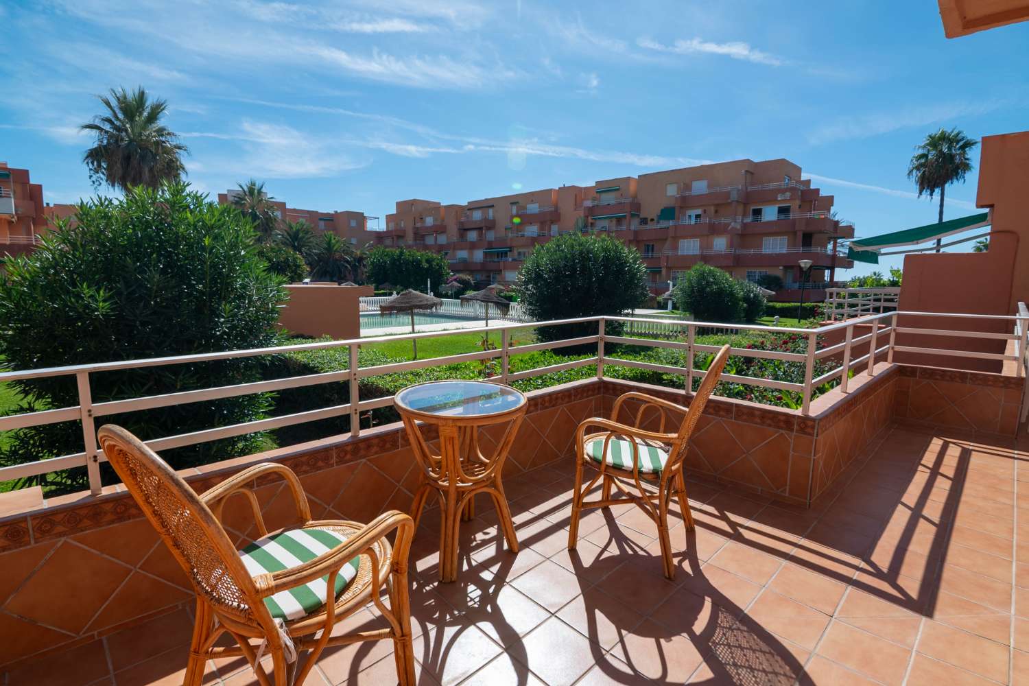 Apartamento en primera línea de playa en Salobreña