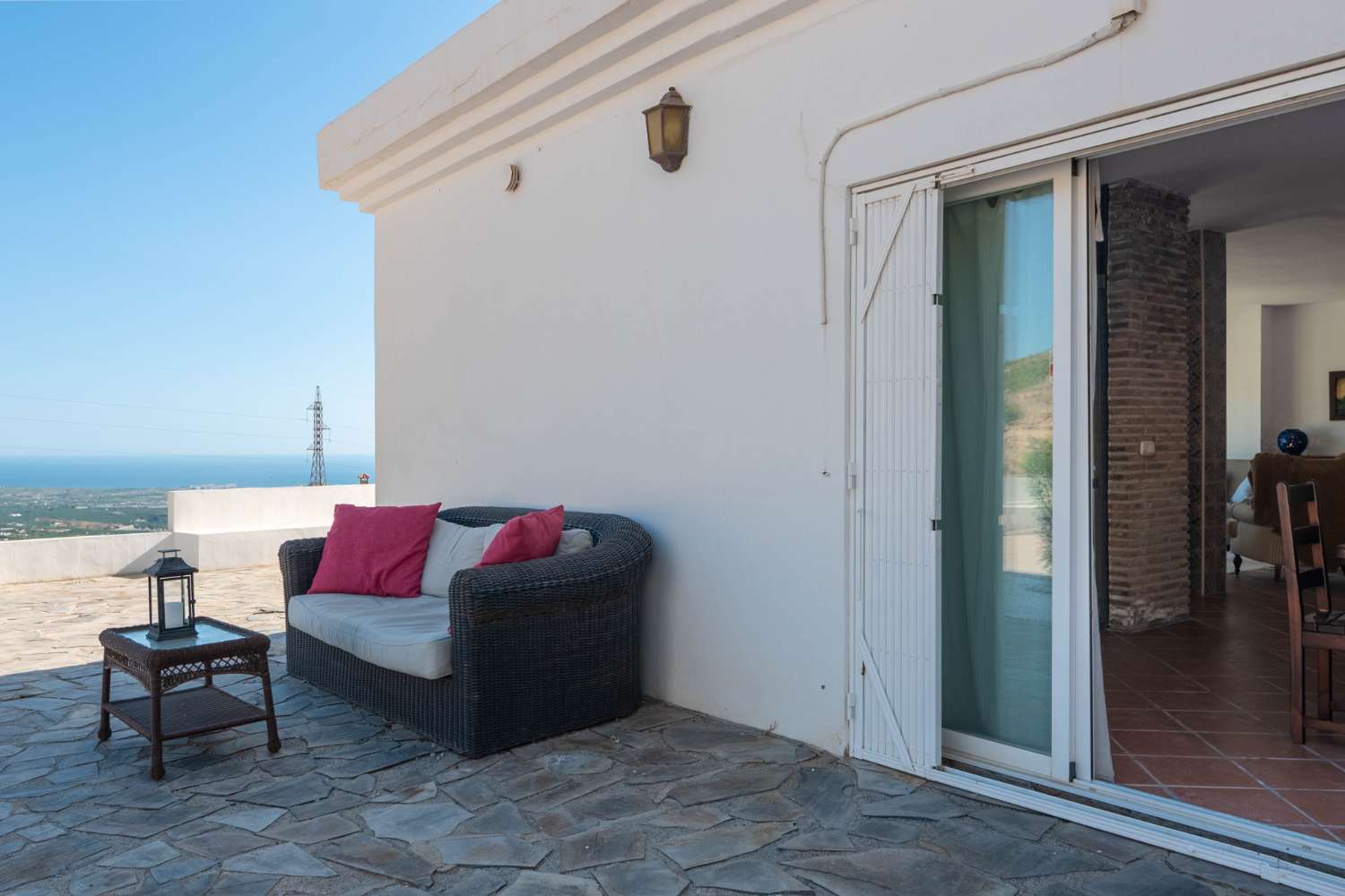 Villa con vistas panorámicas a 15 minutos de la costa