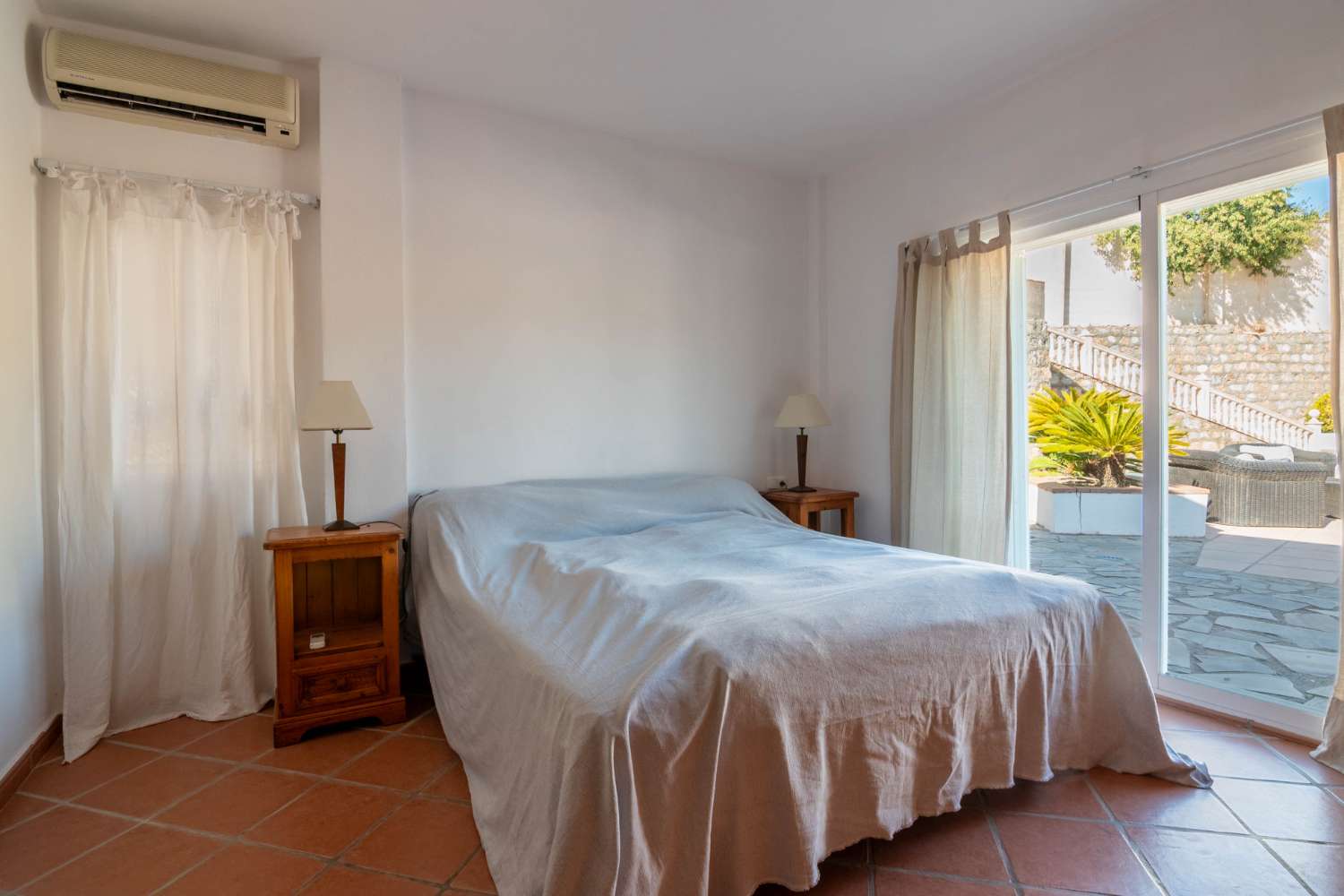 Villa con vistas panorámicas a 15 minutos de la costa