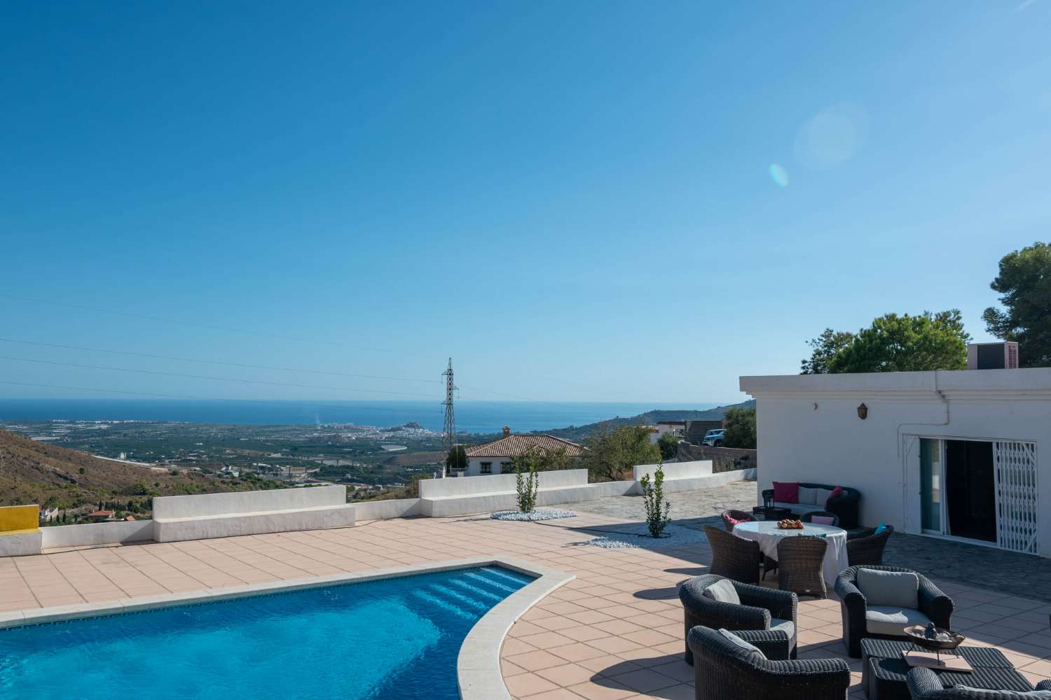 Villa con vistas panorámicas a 15 minutos de la costa