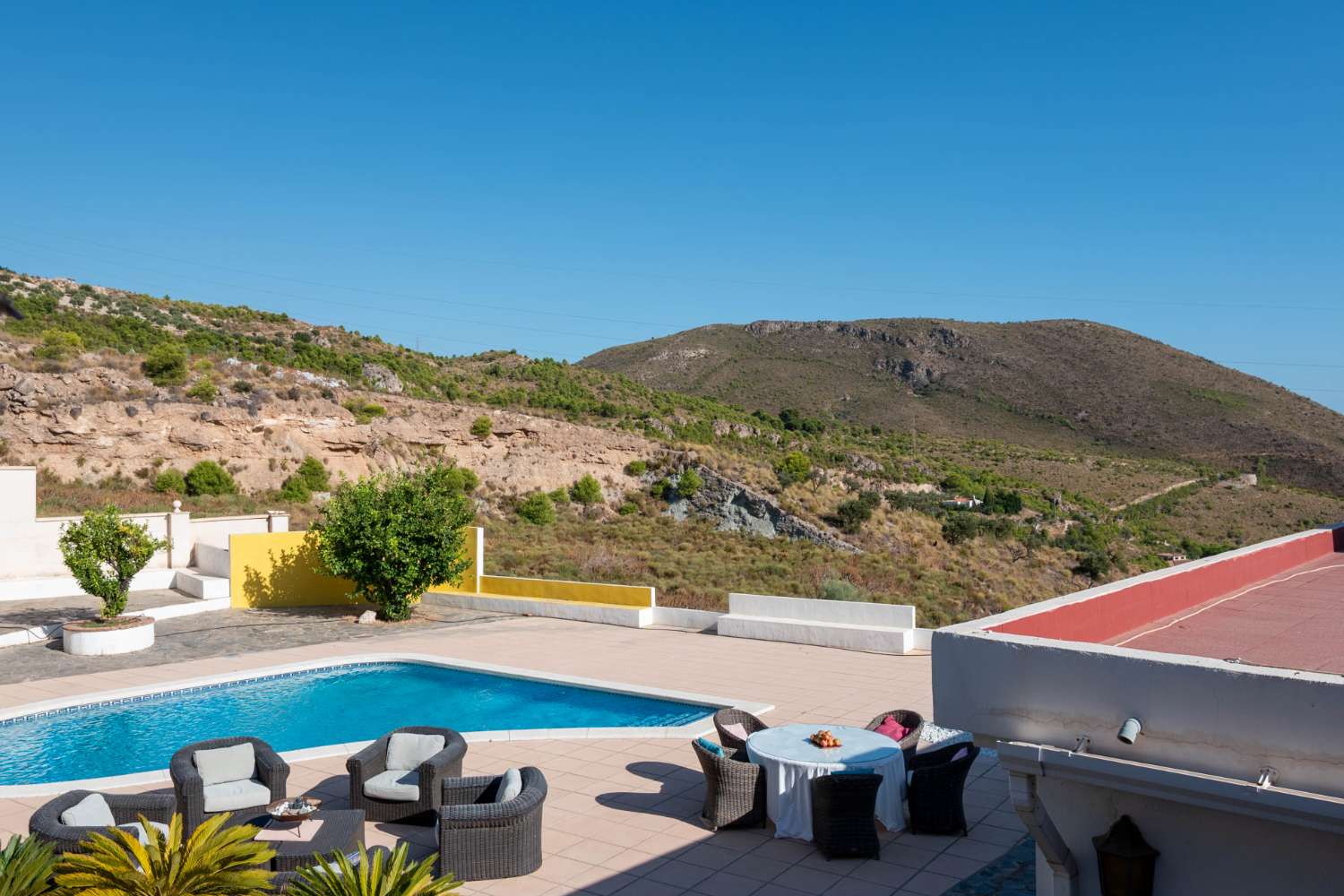 Villa con vistas panorámicas a 15 minutos de la costa