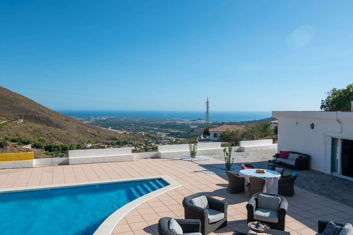 Villa con vistas panorámicas a 15 minutos de la costa
